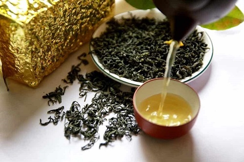 Trà xanh – một trong các loại trà để pha trà sữa phổ biến nhất