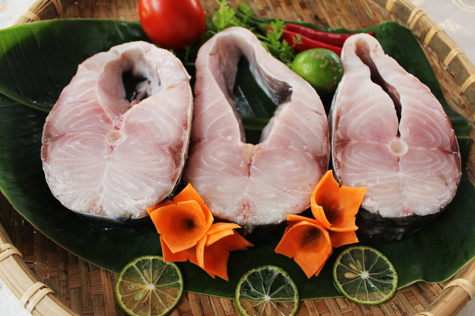 Cá lóc nên chọn cá lóc đồng để thịt chắc và ngọt hơn