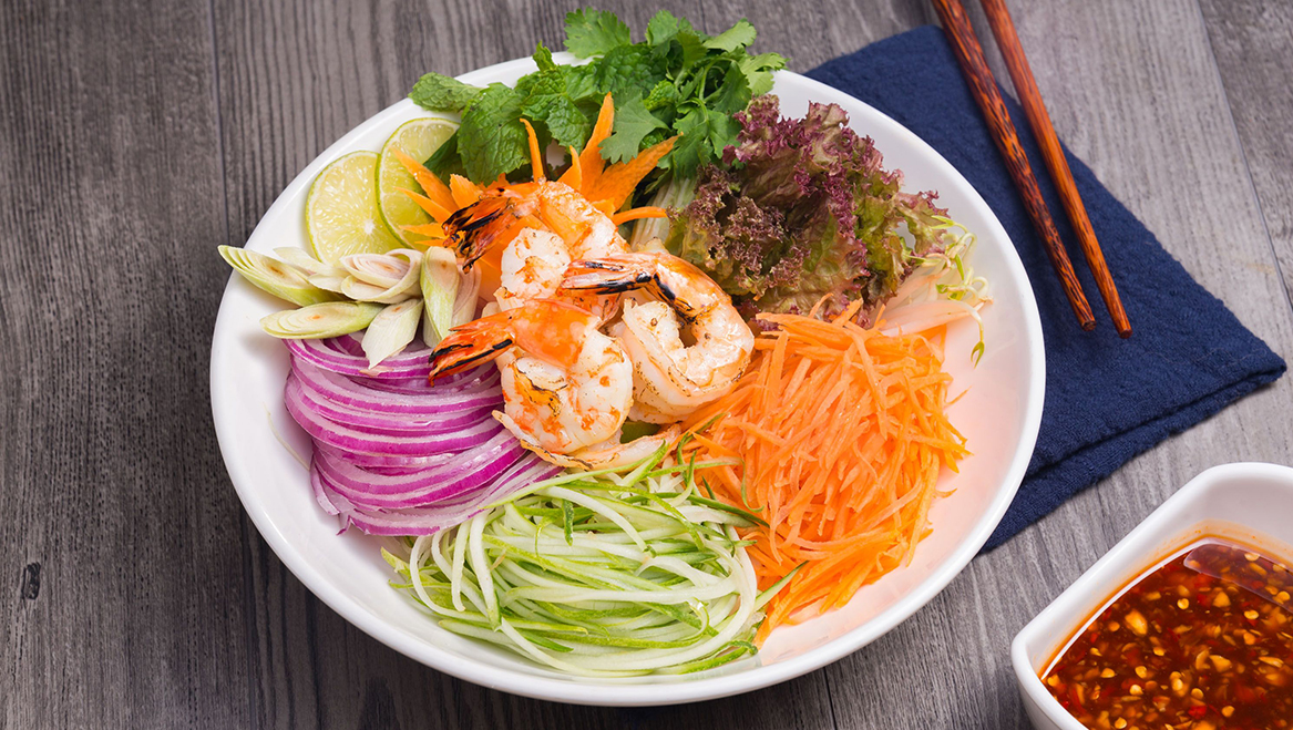 Salad trộn kiểu Thái